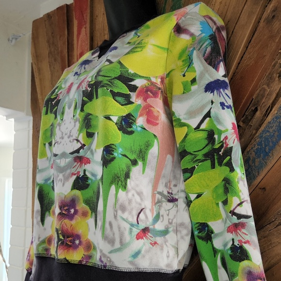 Prabal Gurung for Target floral print vibrant colors Sweatshirt Sz S - Picture 4 of 7
